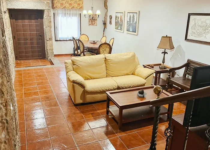 Casa Castaneira